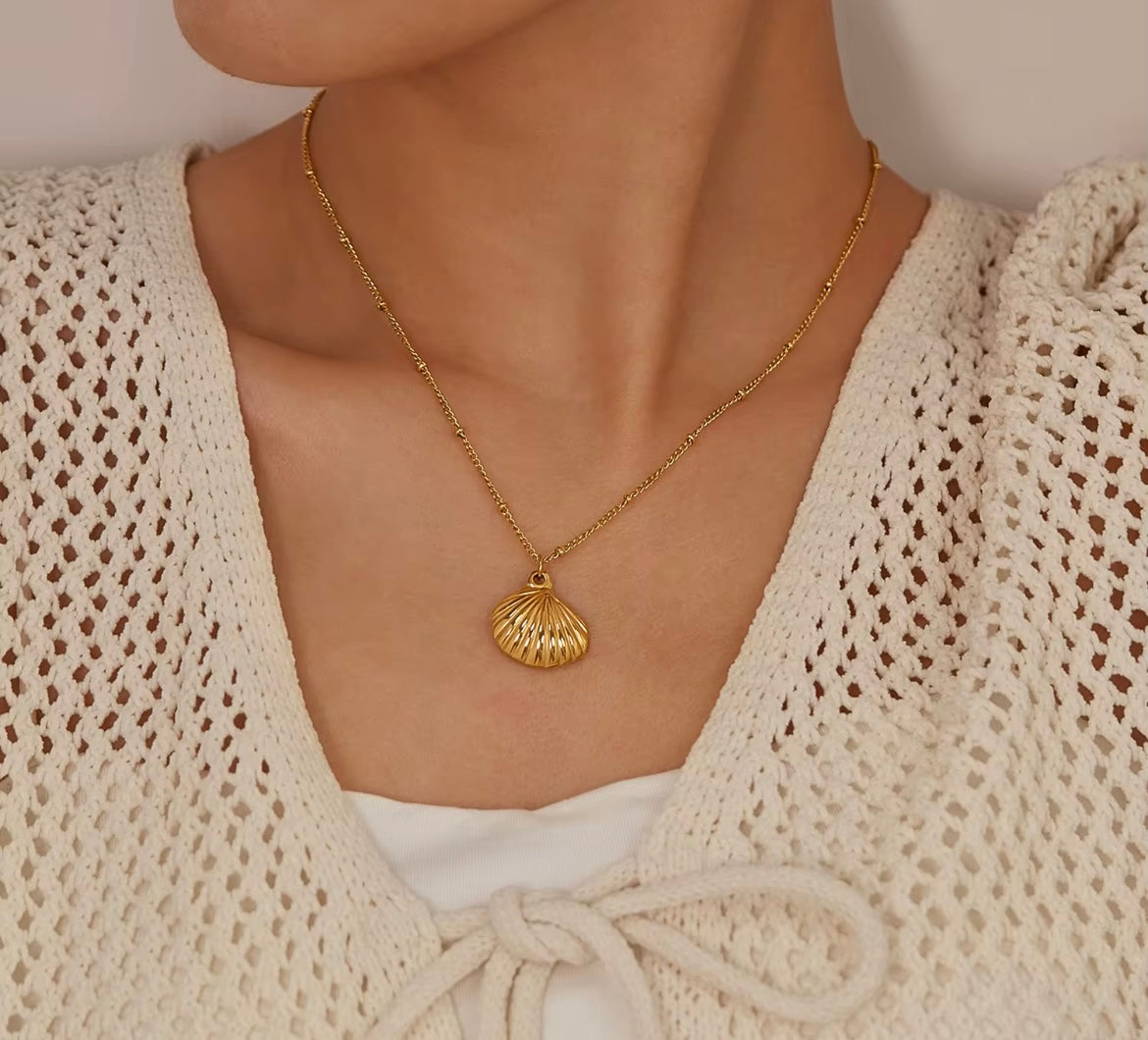 Ariel necklace