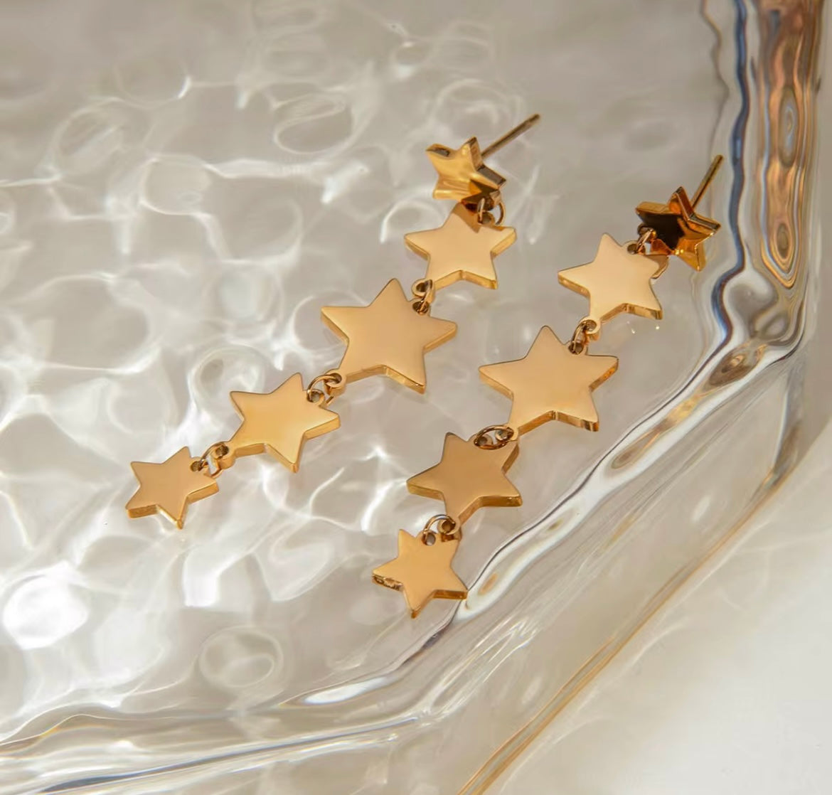 Stars dangle earrings