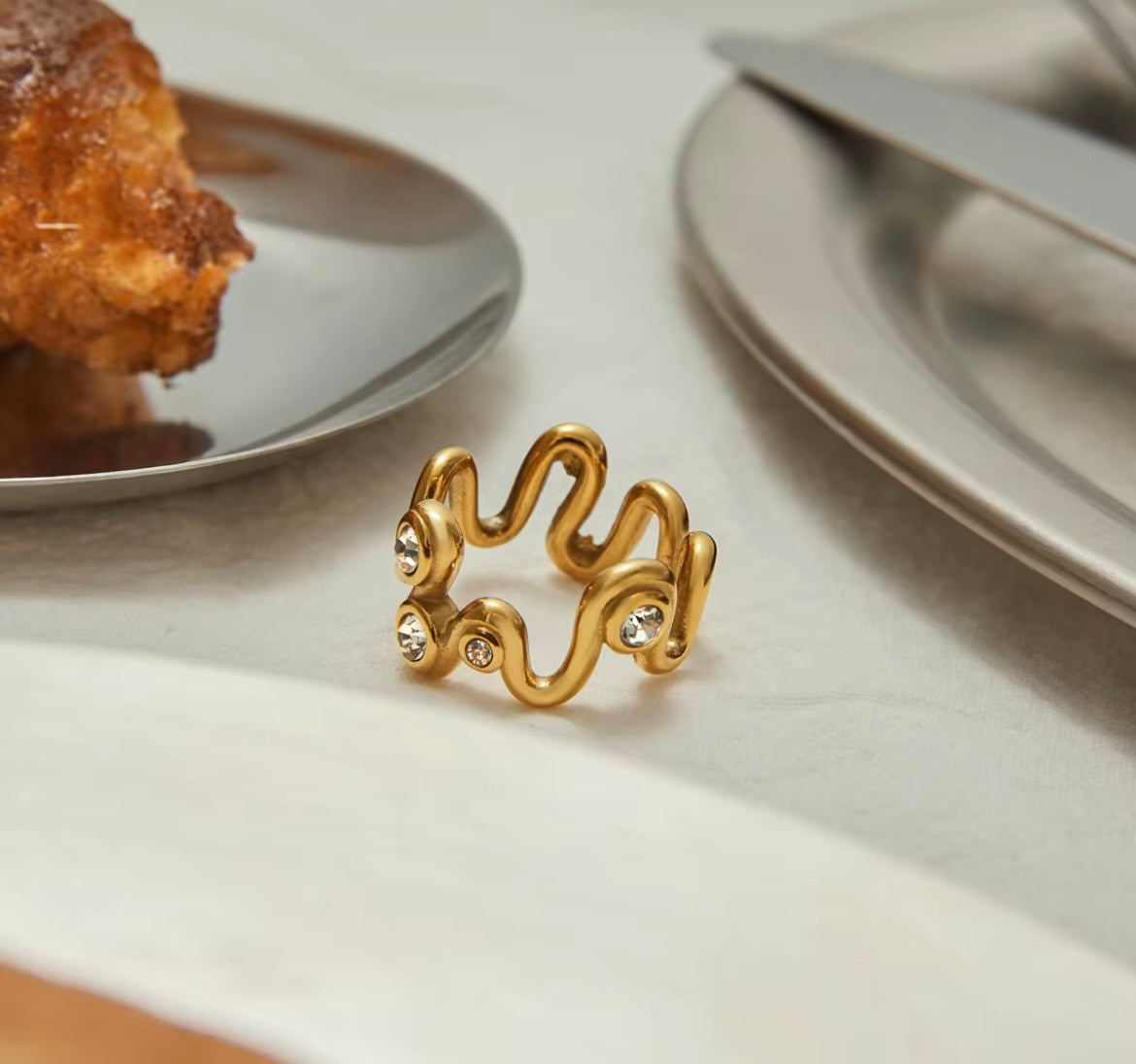 Selene ring
