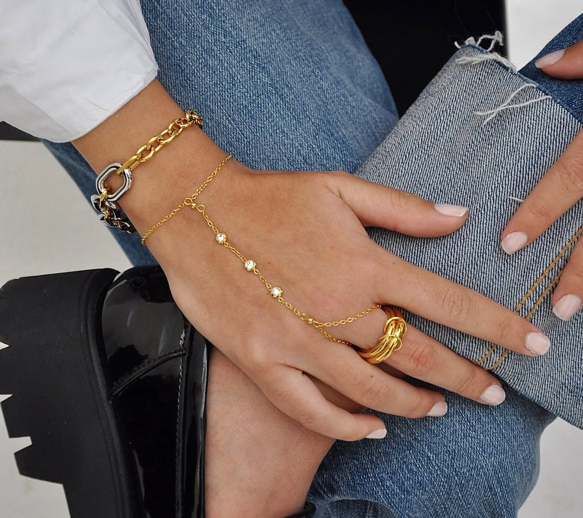 Diamond hand chain