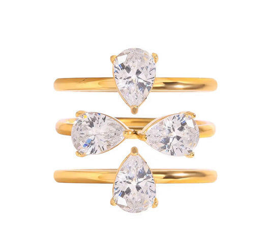 Triple flower ring