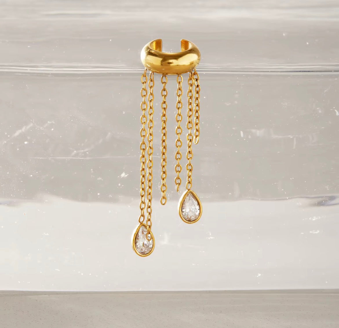 Bella earcuff