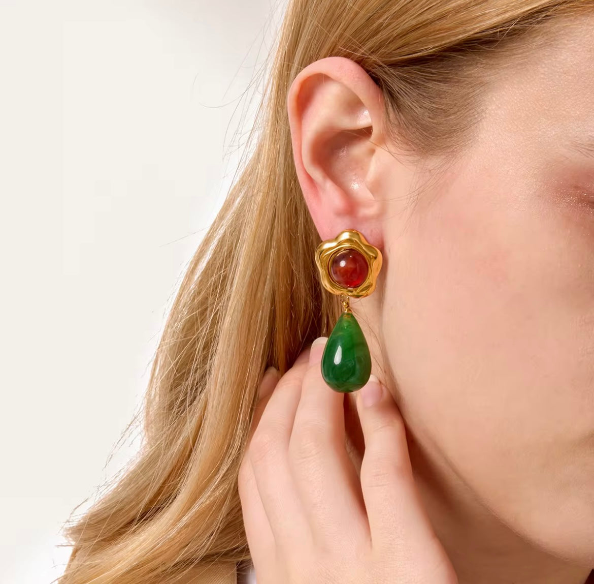 Elora Earrings