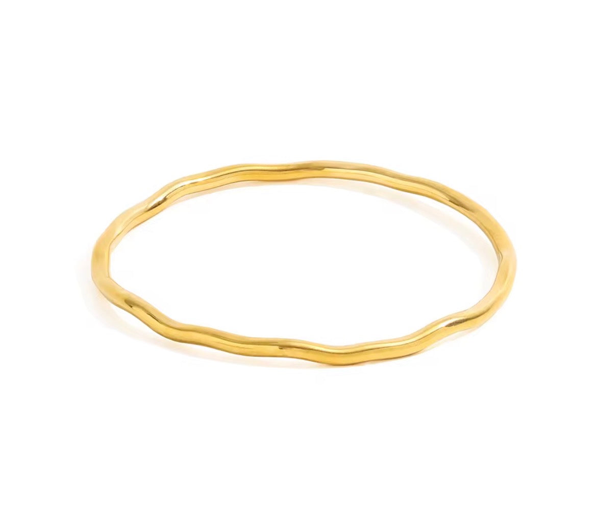 Luma bangle